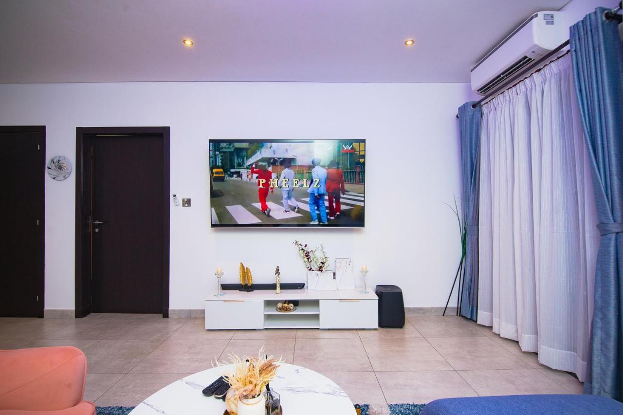 Piano And Gold At The Signature, Tetteh Quarshie Acra Exterior foto